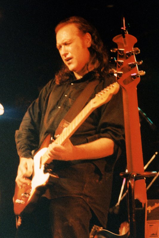 1997-12-02dave_davies10.jpg