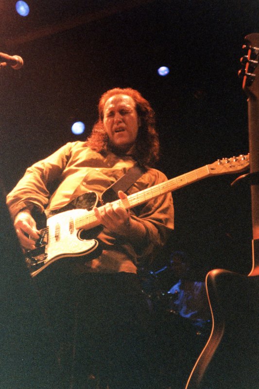 1997-12-06dave_davies08.jpg